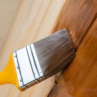 Lasurer un escalier en bois